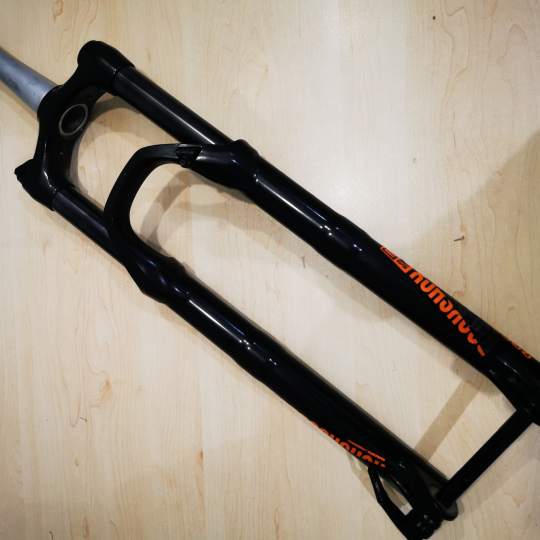 Amortyzator Rock Shox Recon RL black Super stan Pod koła 29